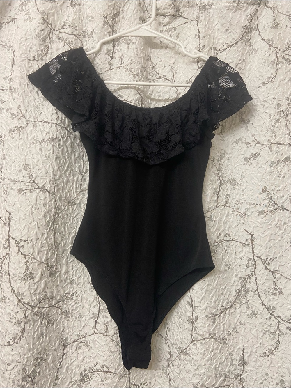 Charlotte Russe Black Lace Off-Shoulder Bodysuit Size XS